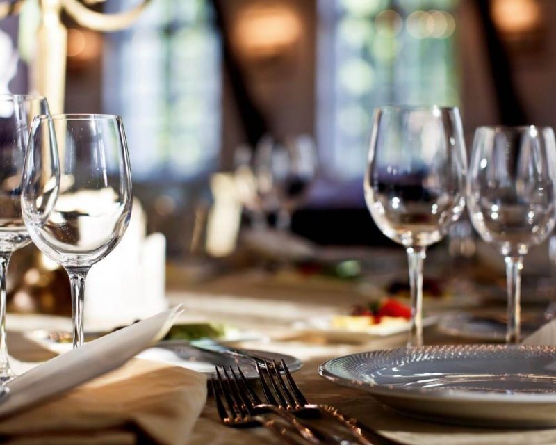 Food table image